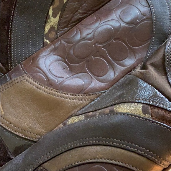 Coach Purse - Picture 2 of 4